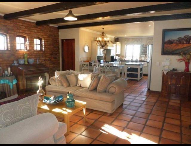3 BEDROOM HOUSE FOR SALE IN MEYERSDAL ESTATE